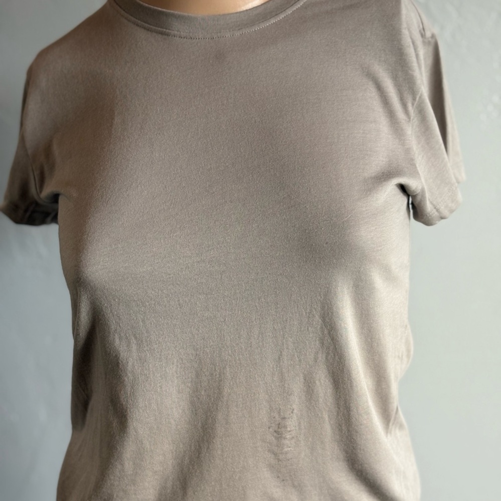 ATM Anthony Thomas Melillo Taupe Short Sleeve Tee. NWT